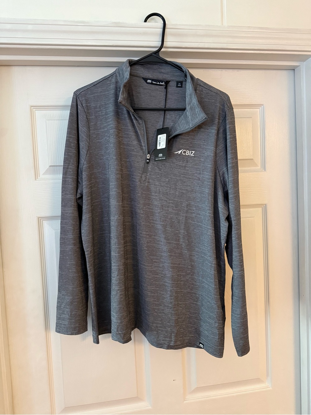 Travis Mathew Men's Heather Gray Quarter-Zip Pullover